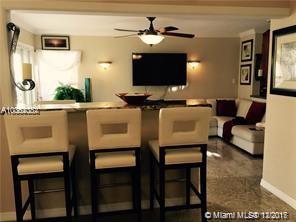 West Lake Village 146-29 - Residential