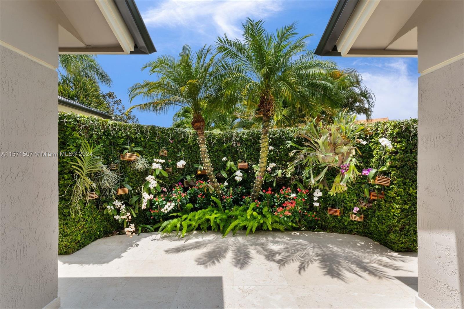 FLAMINGO GARDENS ESTATES - Residential