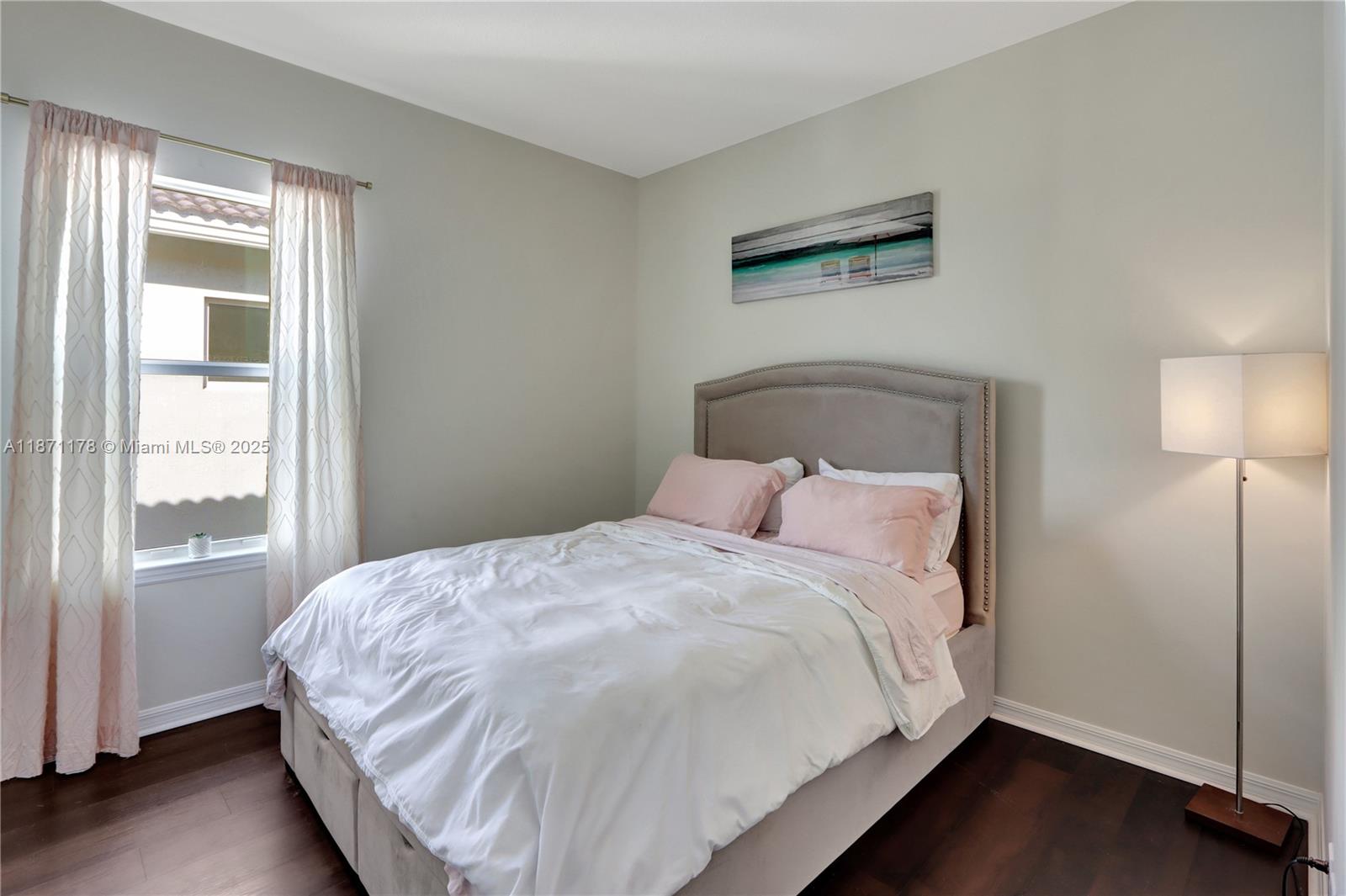 HILLCREST COUNTRY CLUB NO - Residential