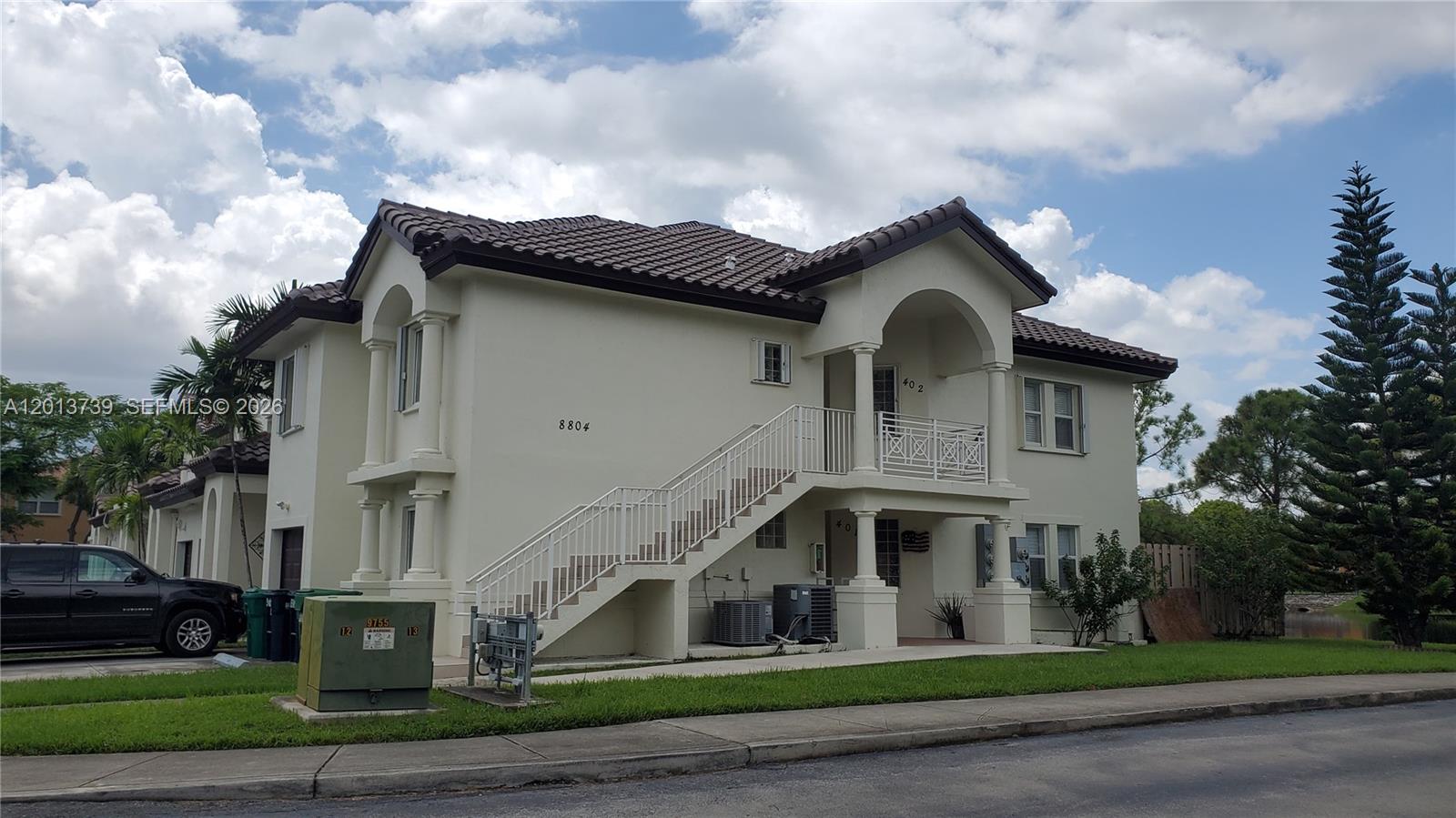 IBIS VILLAS AT DORAL COND - Residential Lease