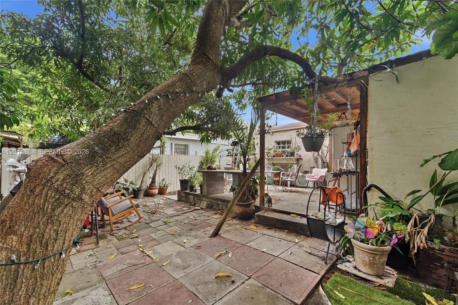 FLAGLER LAWN - Residential
