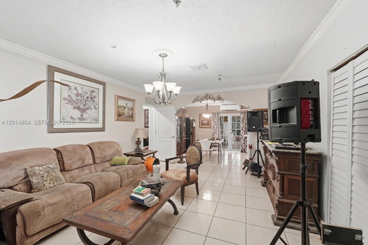 FLAGLER LAWN - Residential