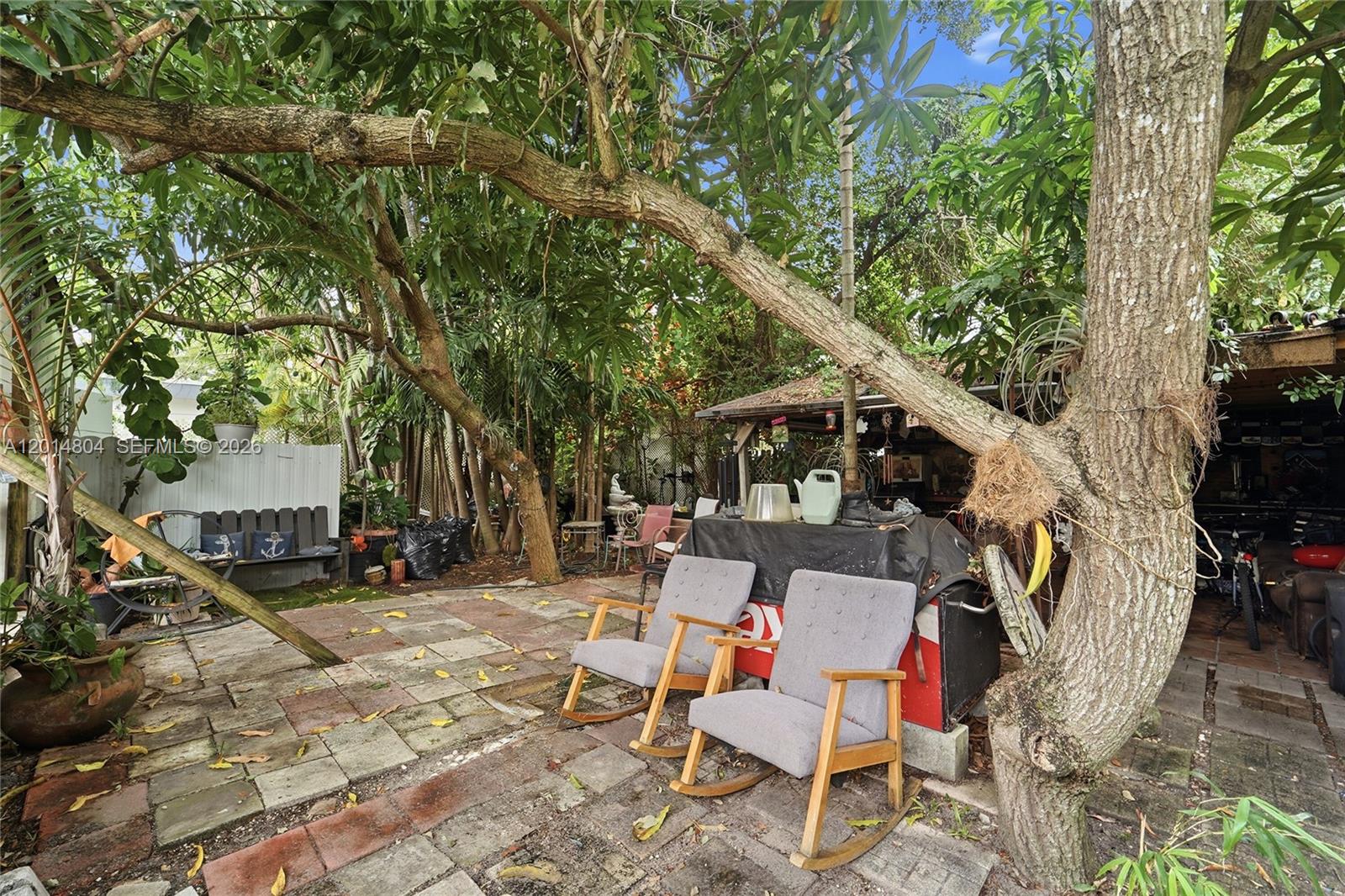 FLAGLER LAWN - Residential