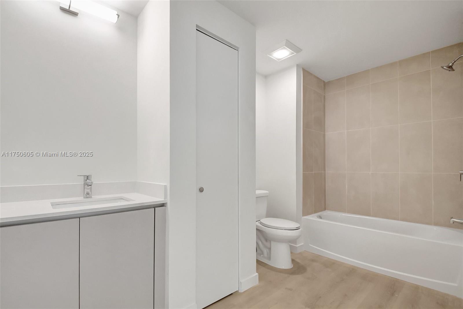 LAKE WORTH HEIGHTS - Residential Lease