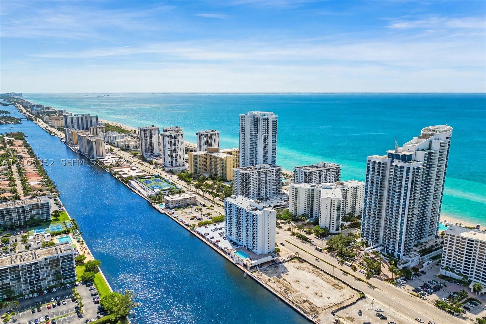 3101 S Ocean Dr PH8