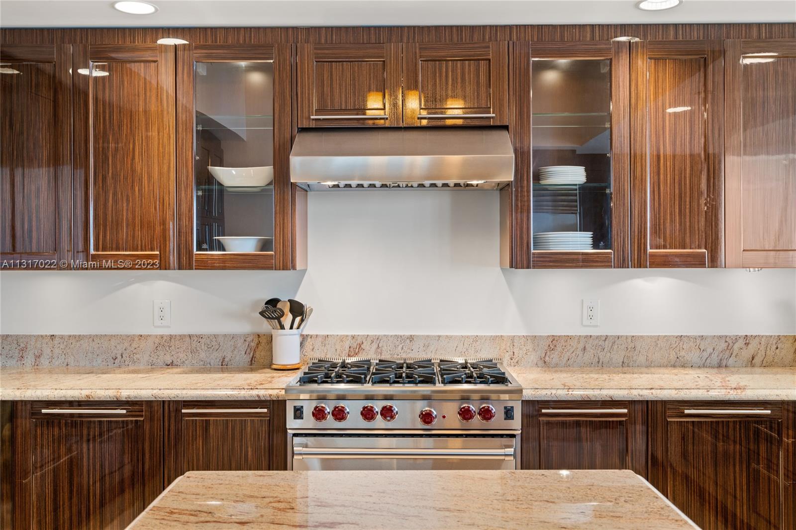 2700 NORTH OCEAN CONDO - Residential