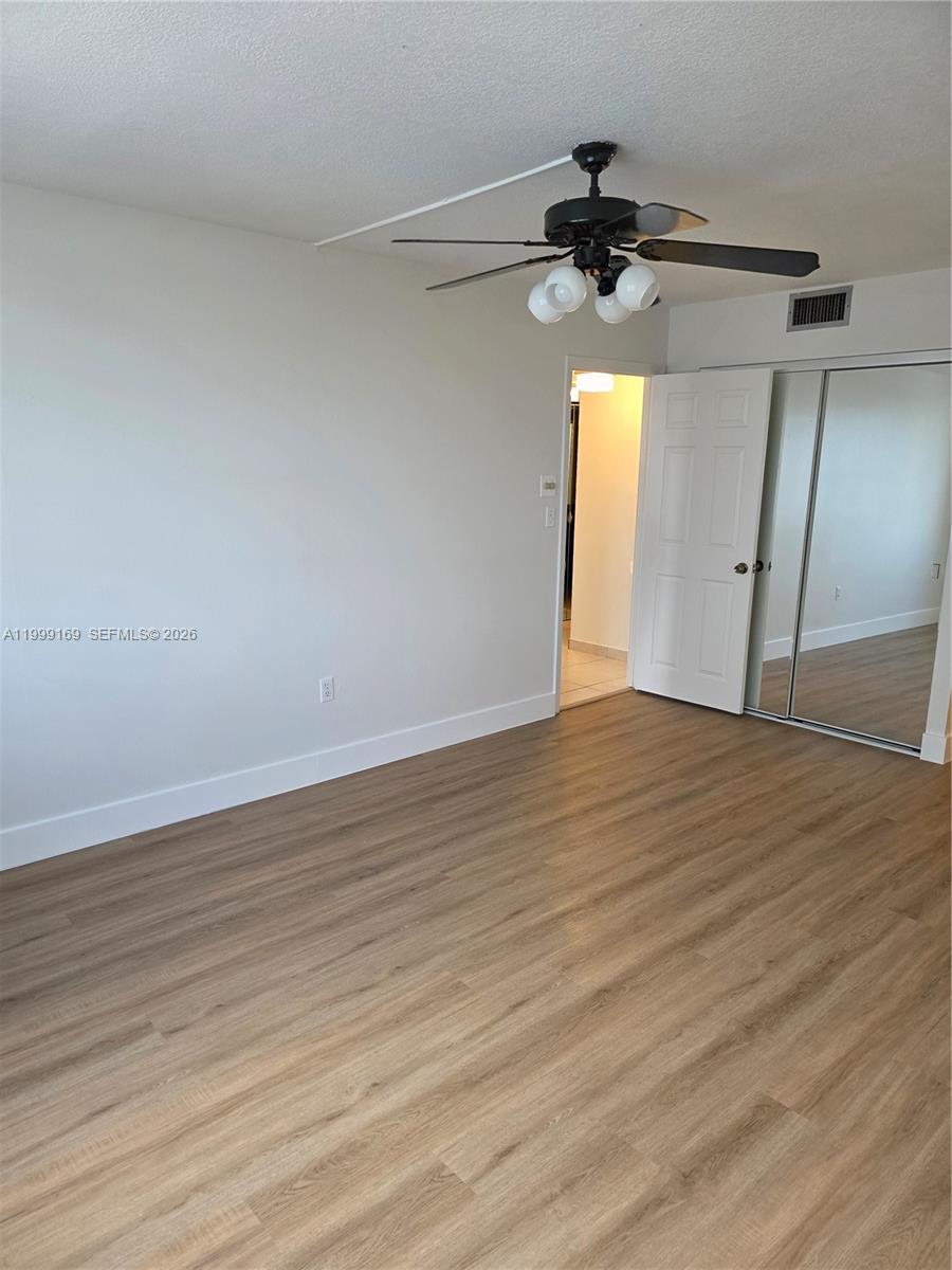 COMMODORE PLAZA CONDO - Residential