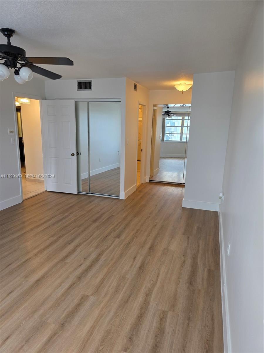 COMMODORE PLAZA CONDO - Residential