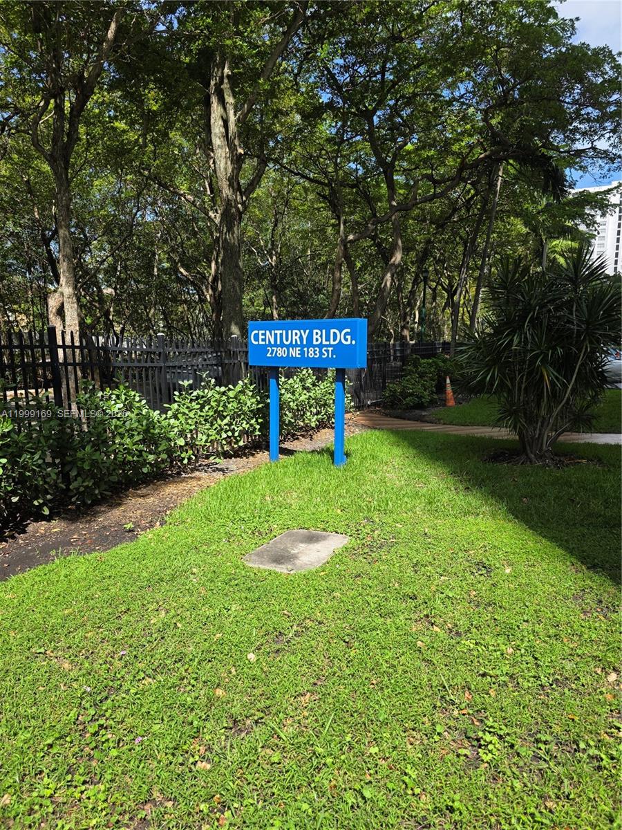 COMMODORE PLAZA CONDO - Residential