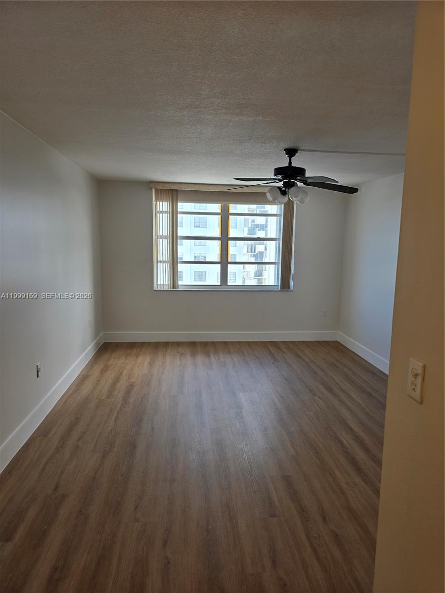 COMMODORE PLAZA CONDO - Residential