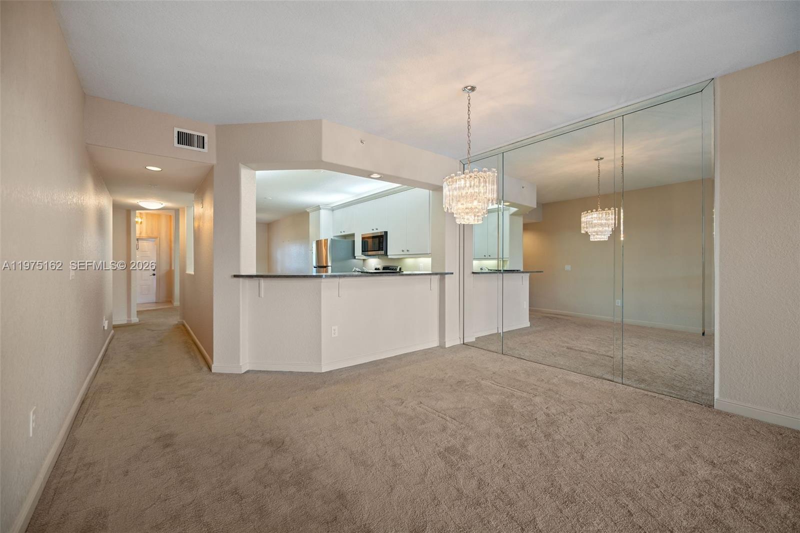 SOUTHAMPTON CONDOMINIUM F - Residential