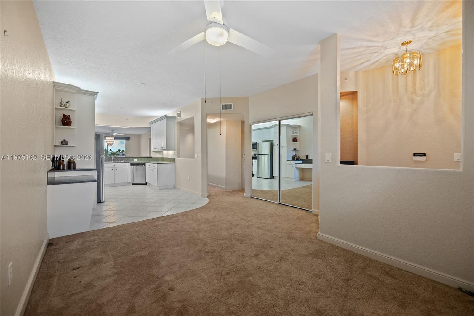 SOUTHAMPTON CONDOMINIUM F - Residential