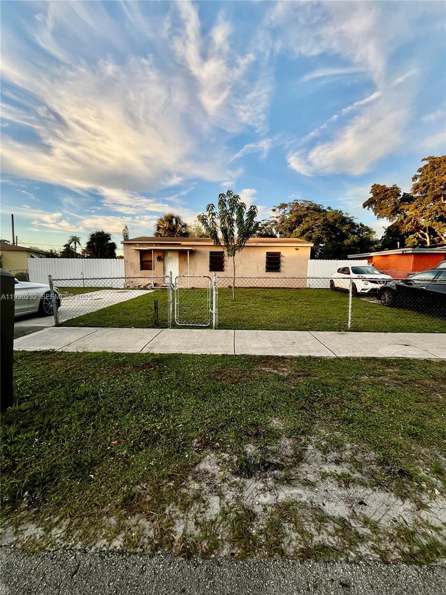 Excellent investment opportunity in Fort Lauderdale. Single-family home in a high-demand rental area with no HOA. Convenient location close to shopping, schools, and major highways. Ideal for investors seeking rental income or Investment. Showings by appointment only.