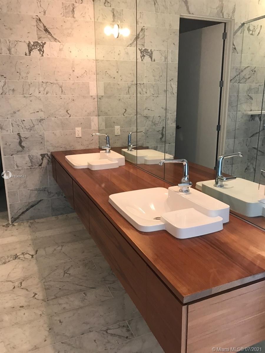 THE GROVE AT GRAND BAY CON - Residential