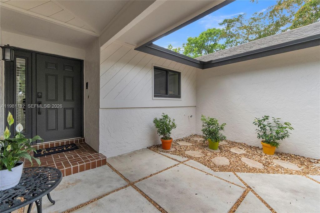 Photo of 11709 Melaleuca Way, Cooper City, FL 33026 (MLS # A11981782)