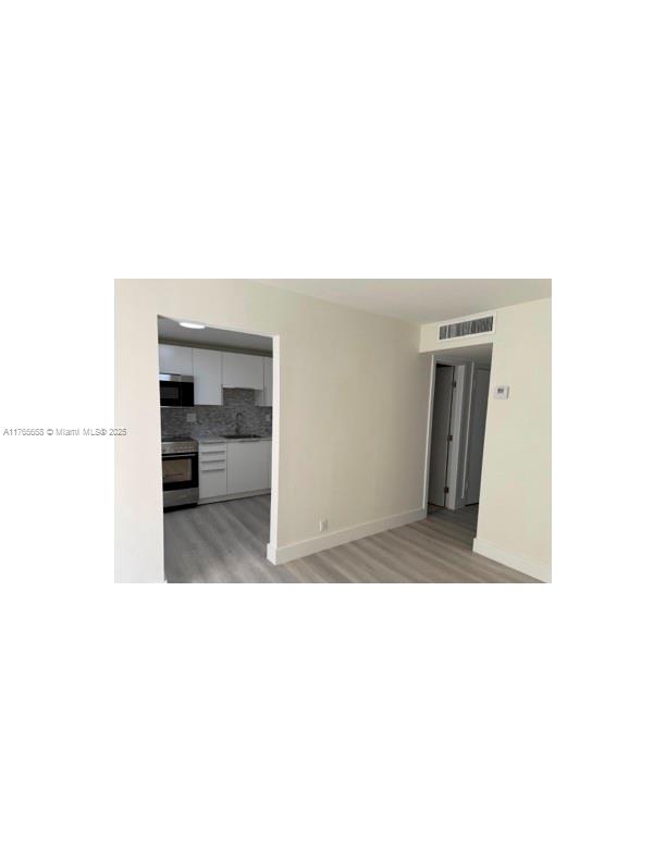 BOCA HILLS CONDO - Residential Lease