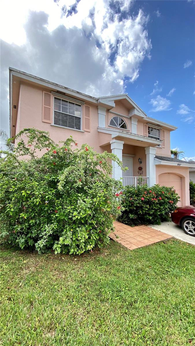 AMARETTO 1ST ADDN - Residential Lease