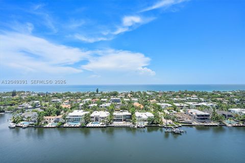 Photo of 20515 E Country Club Dr #2044, Aventura, FL 33180 (MLS # A12049391)