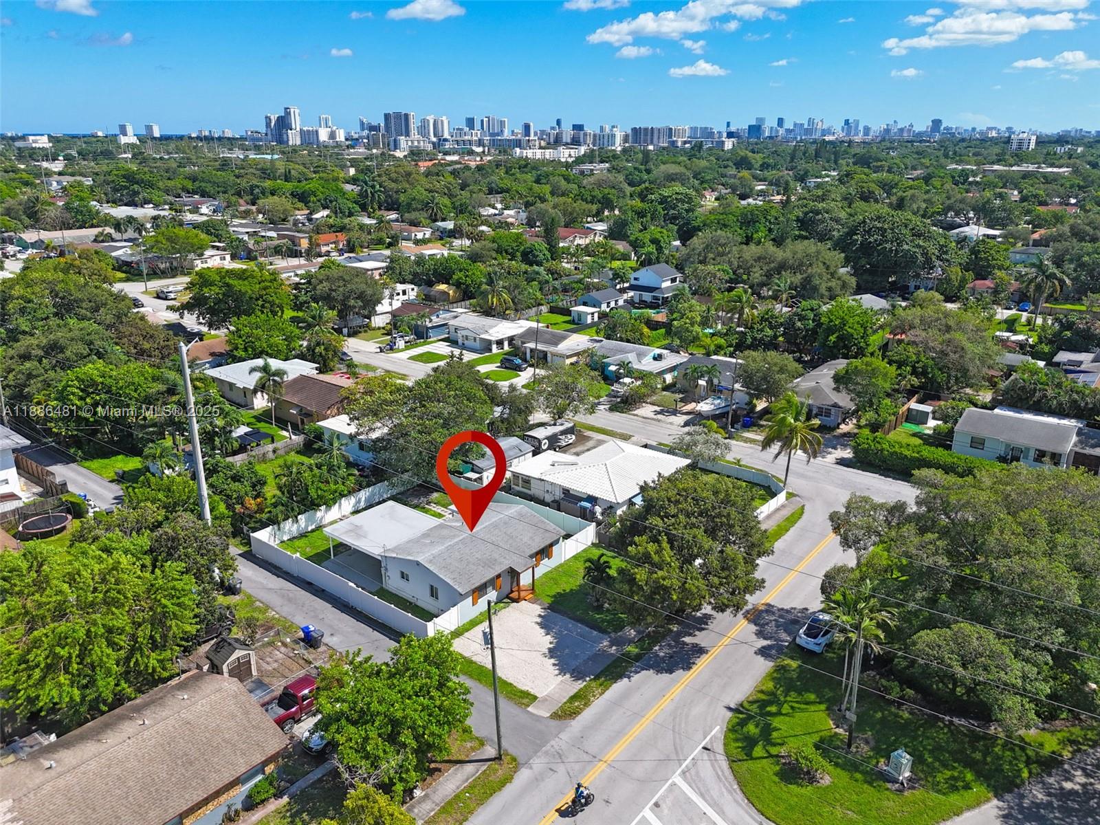 HOLLYWOOD PARK - Residential Lease