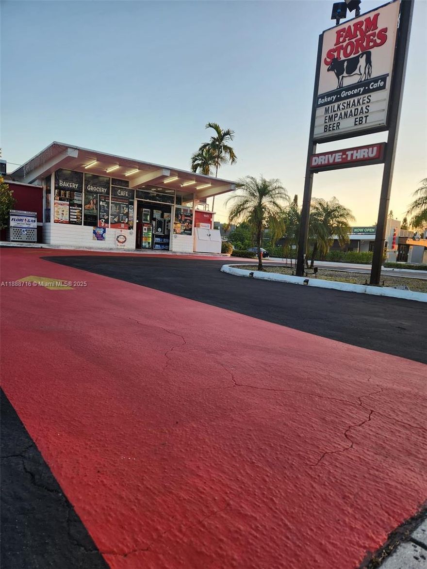 Great opportunity to acquire a profitable, easy-to-run Convenience Store franchise with a proven model, solid customer base, and excellent support system. Combines a drive-thru grocery and bakery concept.Ideal for an owner-operator seeking a low maintenance, high return investment. Consistent revenue, clean financials and well maintained operations. Sale includes all equipment needed to operate: walk in cooler, refrigerators, freezers, oven, coffee machine, triple sink and more. E2 Visa opportunity. Beer, wine and Tobacco license.