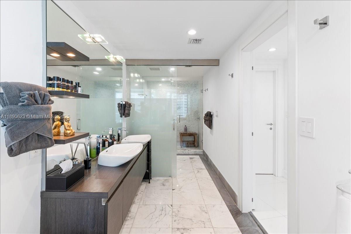 EPIC WEST CONDO - Residential