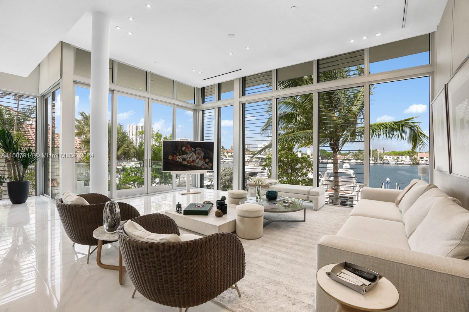 Property for Sale at 3750 Yacht Club Dr 1, Aventura, Miami-Dade County, Florida - Bedrooms: 4 
Bathrooms: 5  - $3,700,000