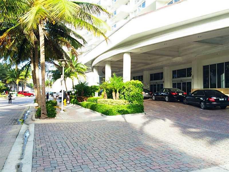 DECOPLAGE CONDO - Residential Lease