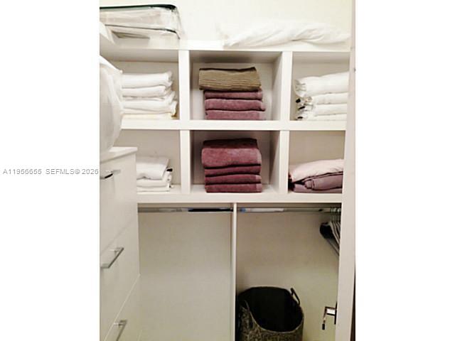 DECOPLAGE CONDO - Residential Lease