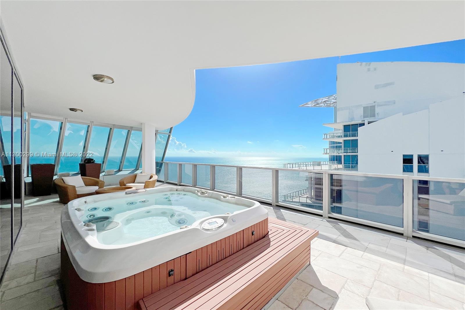 JADE OCEAN CONDO - Residential