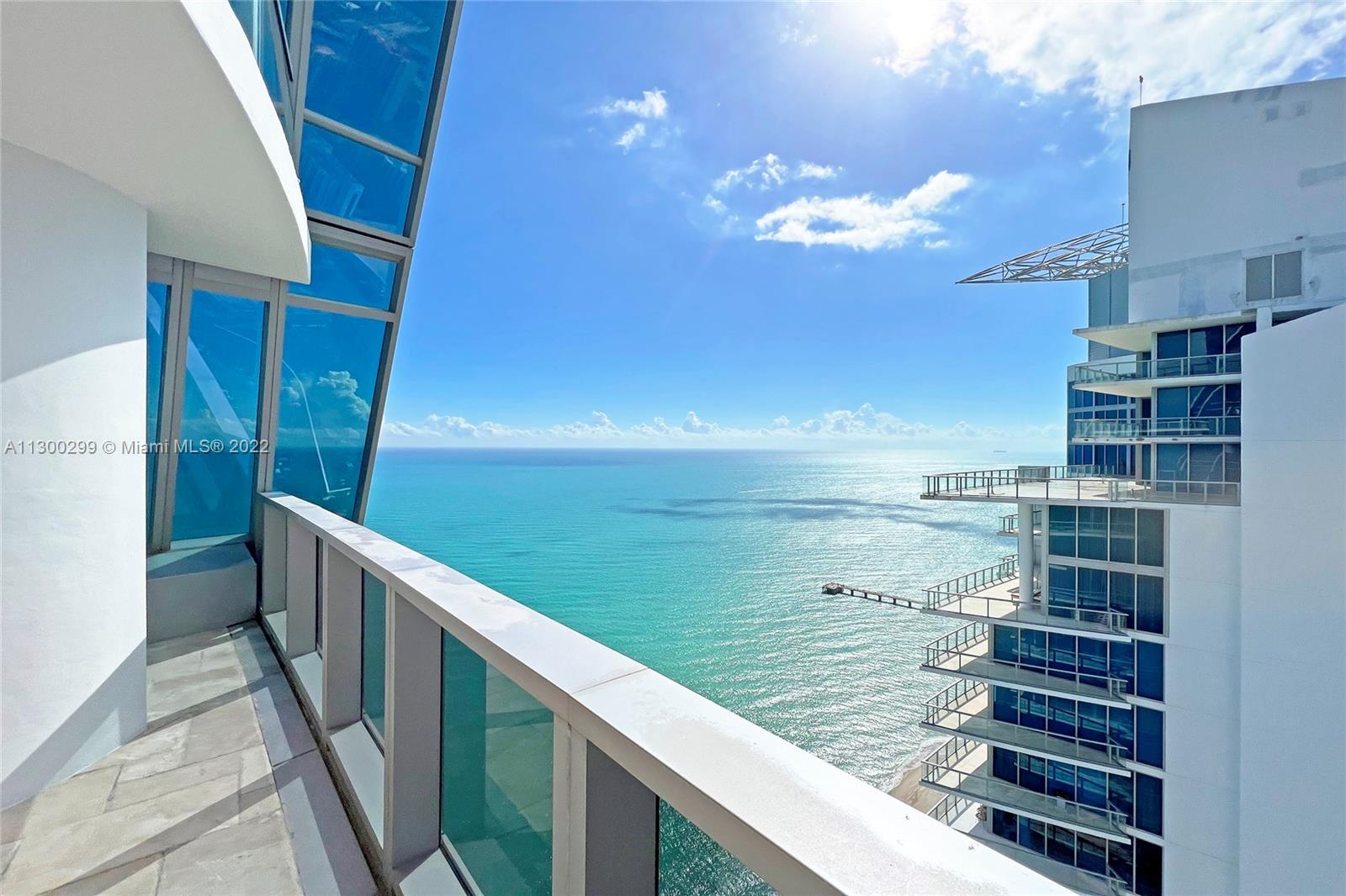 JADE OCEAN CONDO - Residential