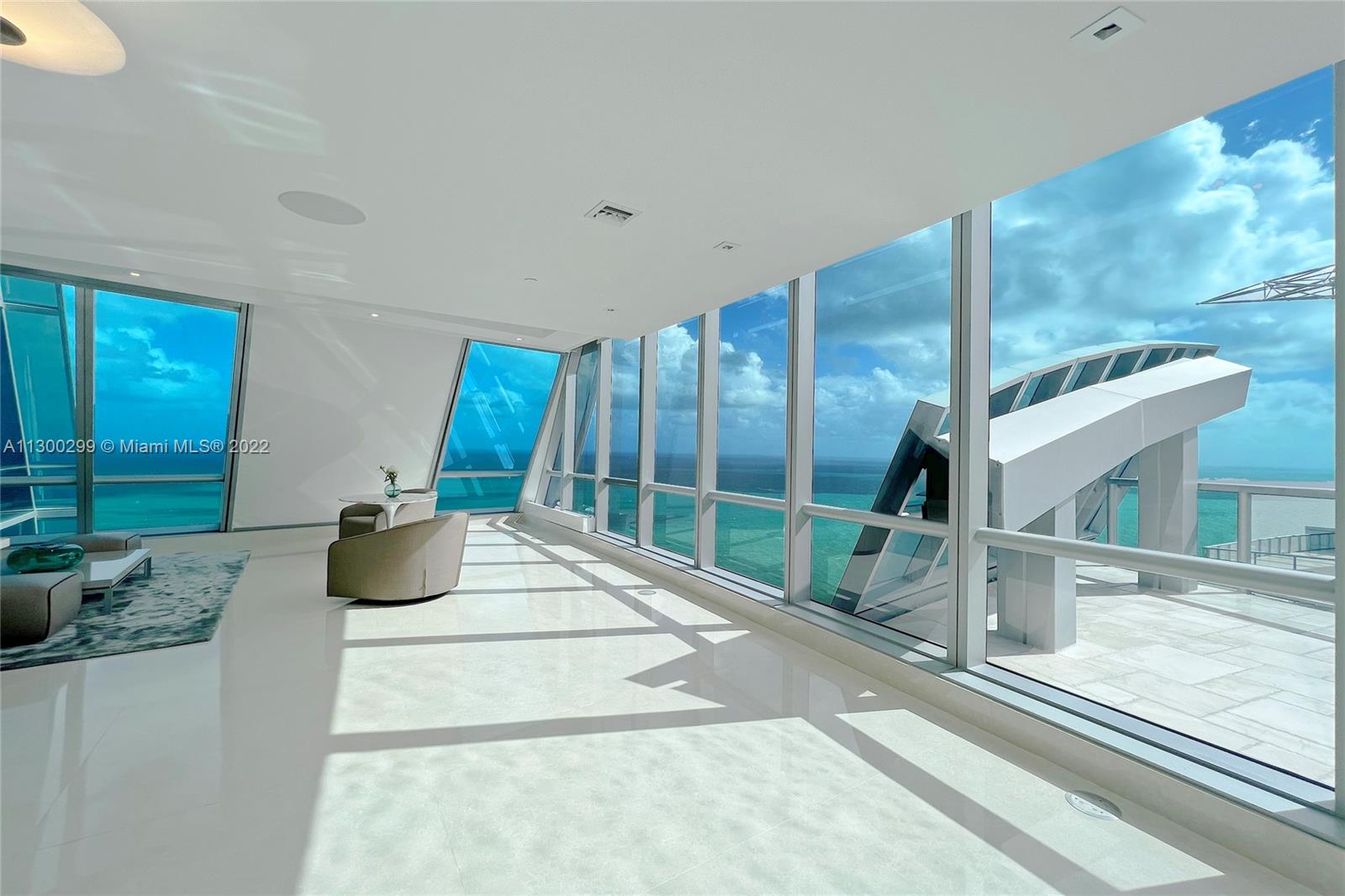 JADE OCEAN CONDO - Residential