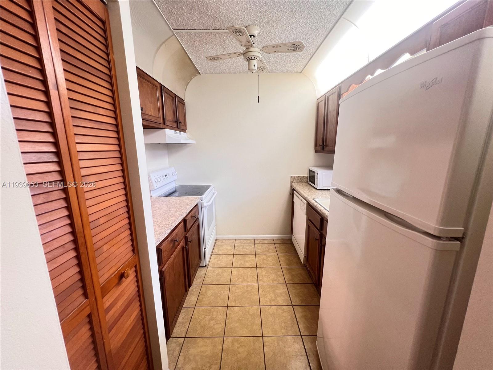 11441 NW 39th Ct 117-3