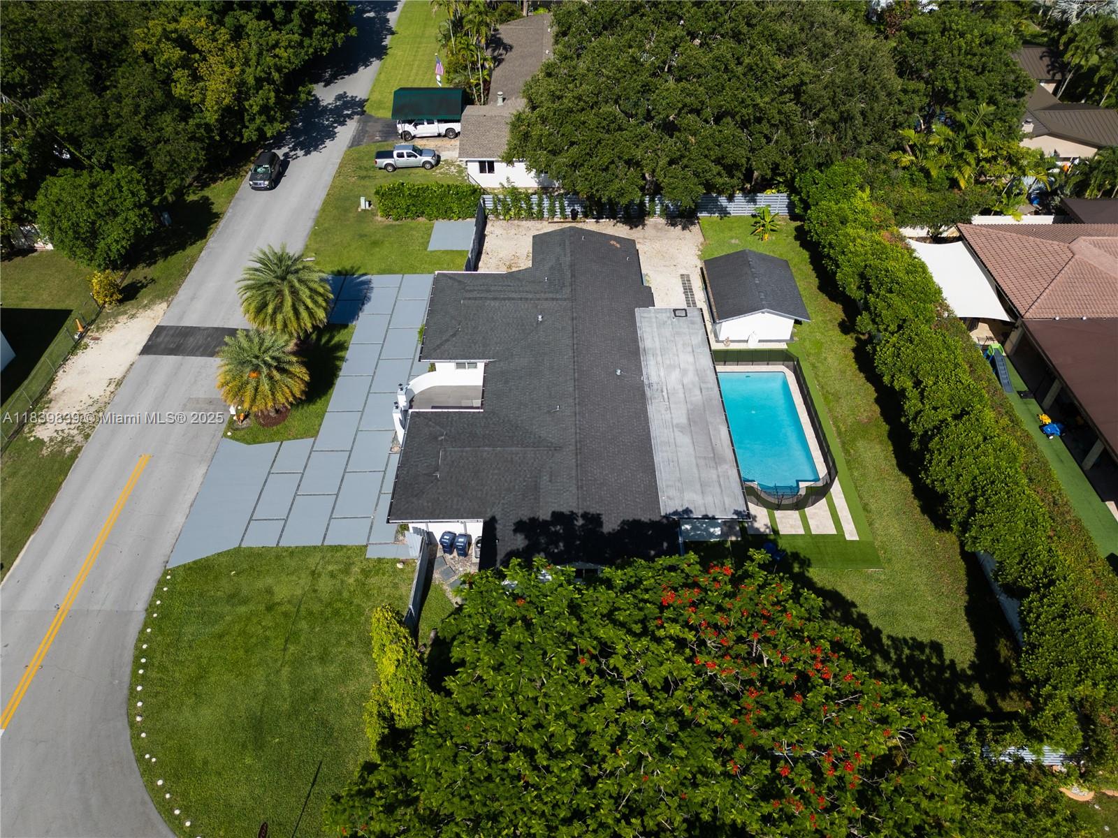 OAKLAND ACRES - Residential