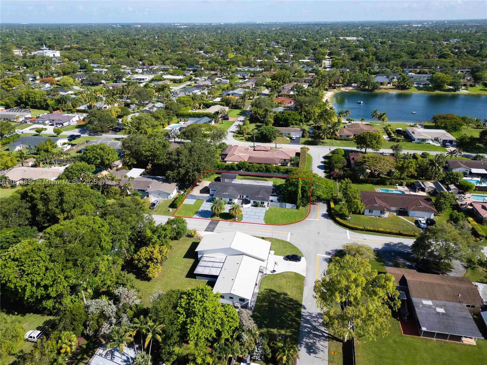 OAKLAND ACRES - Residential