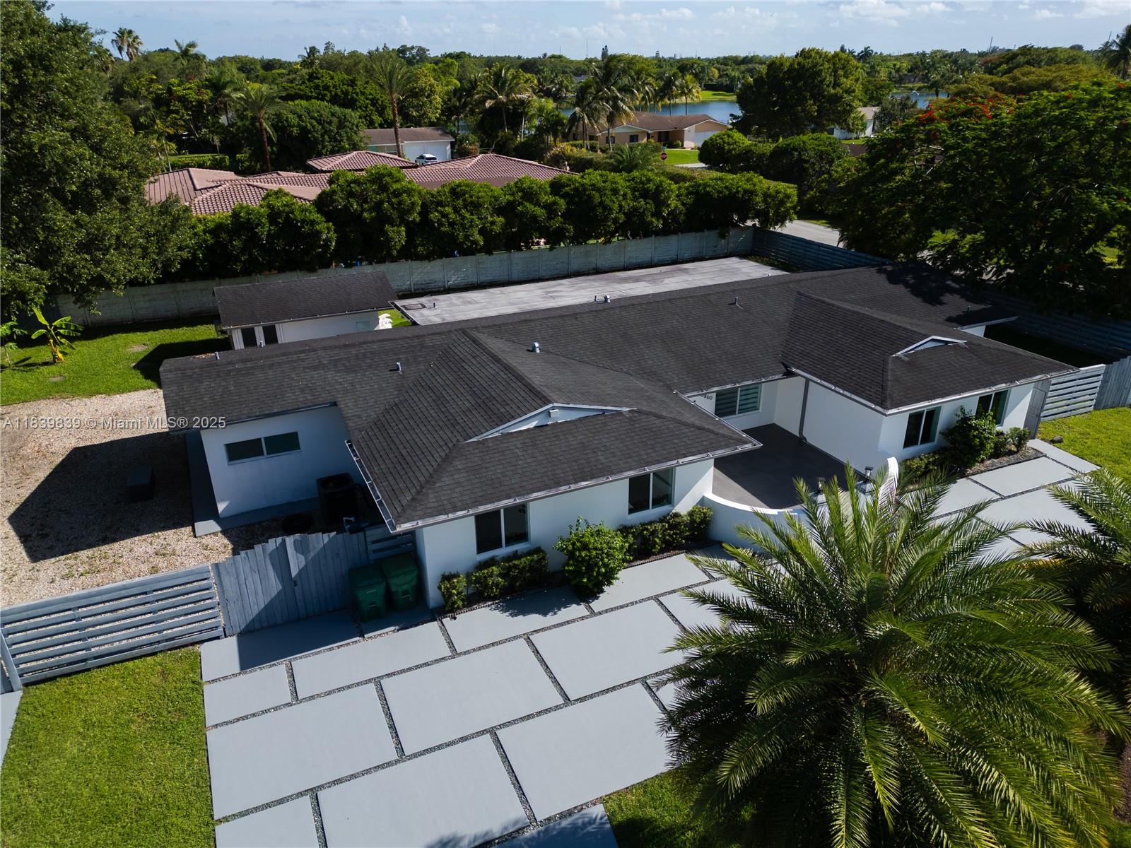 OAKLAND ACRES - Residential