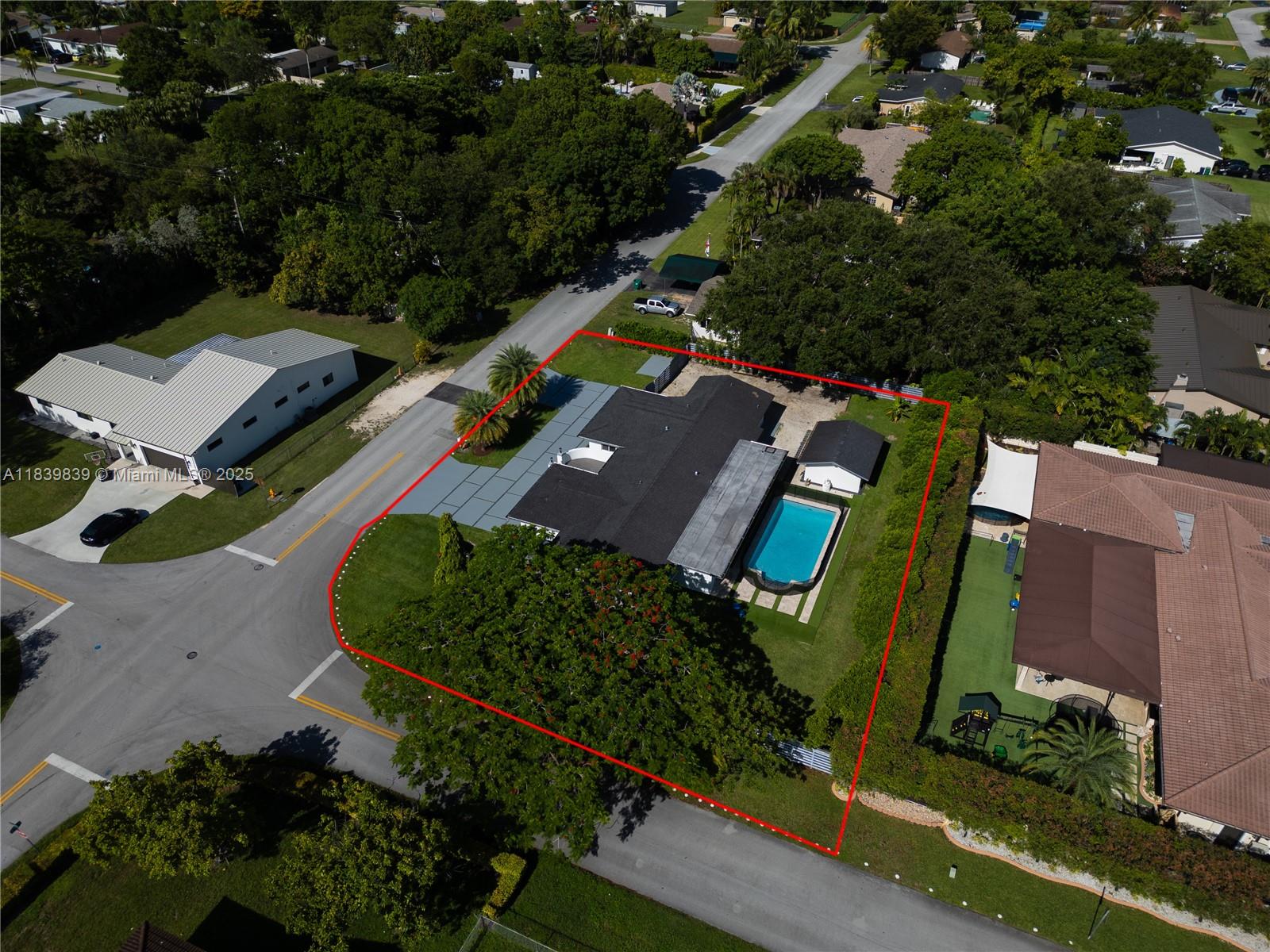 OAKLAND ACRES - Residential