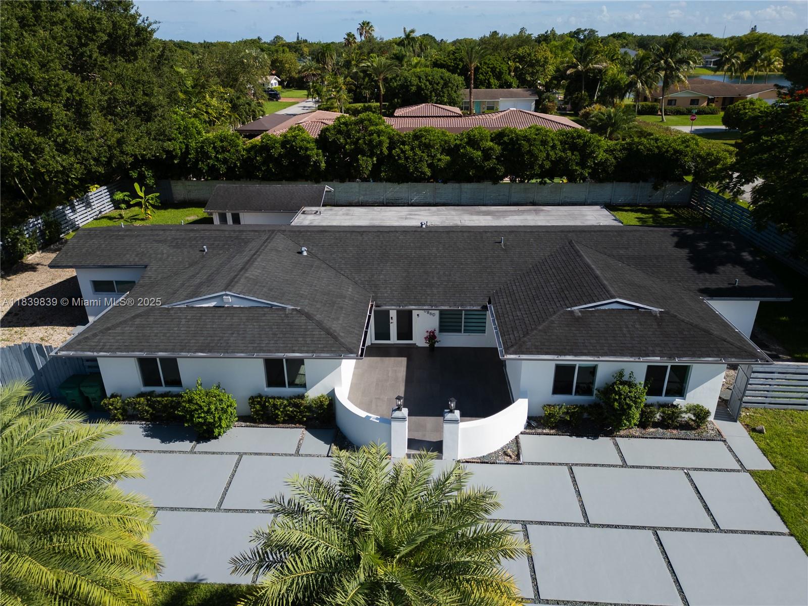 OAKLAND ACRES - Residential