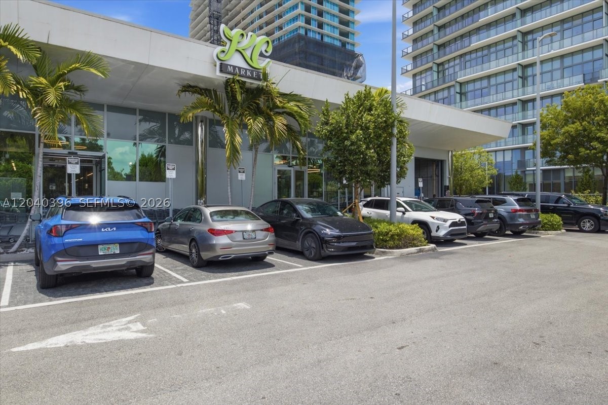 1002 E Hallandale Beach Blvd 2-101