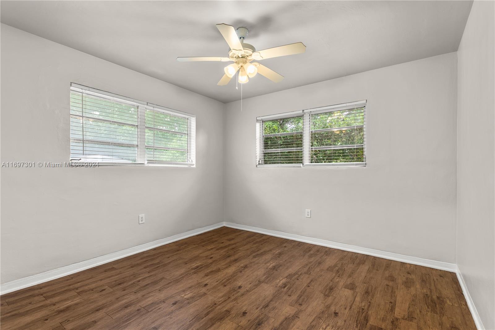 ELLARUE ESTATES - Residential
