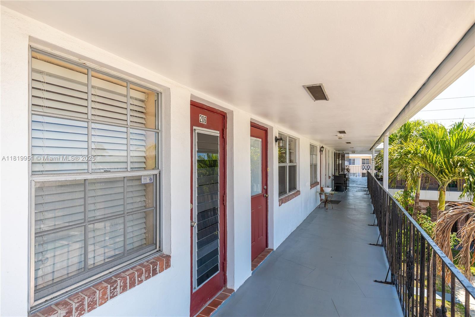 1050 Atlantic Shores Blvd 206
