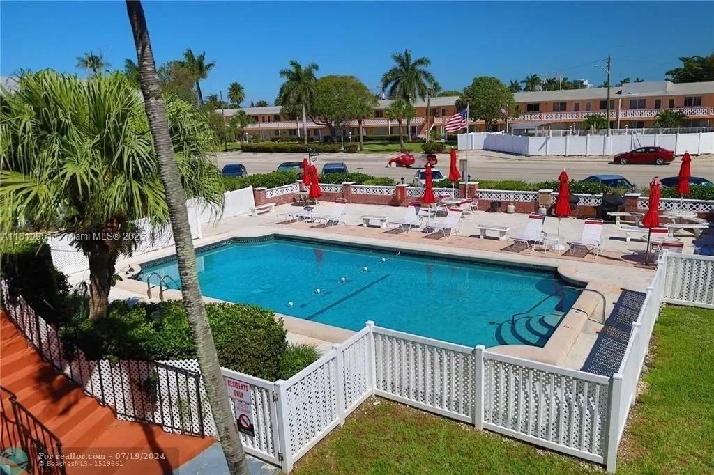 COLONIAL HOUSE CONDO - Residential Lease