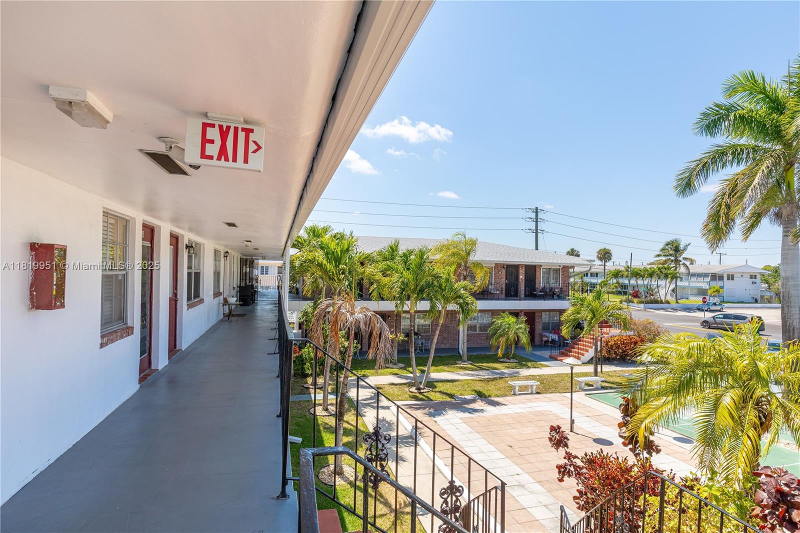 COLONIAL HOUSE CONDO - Residential Lease