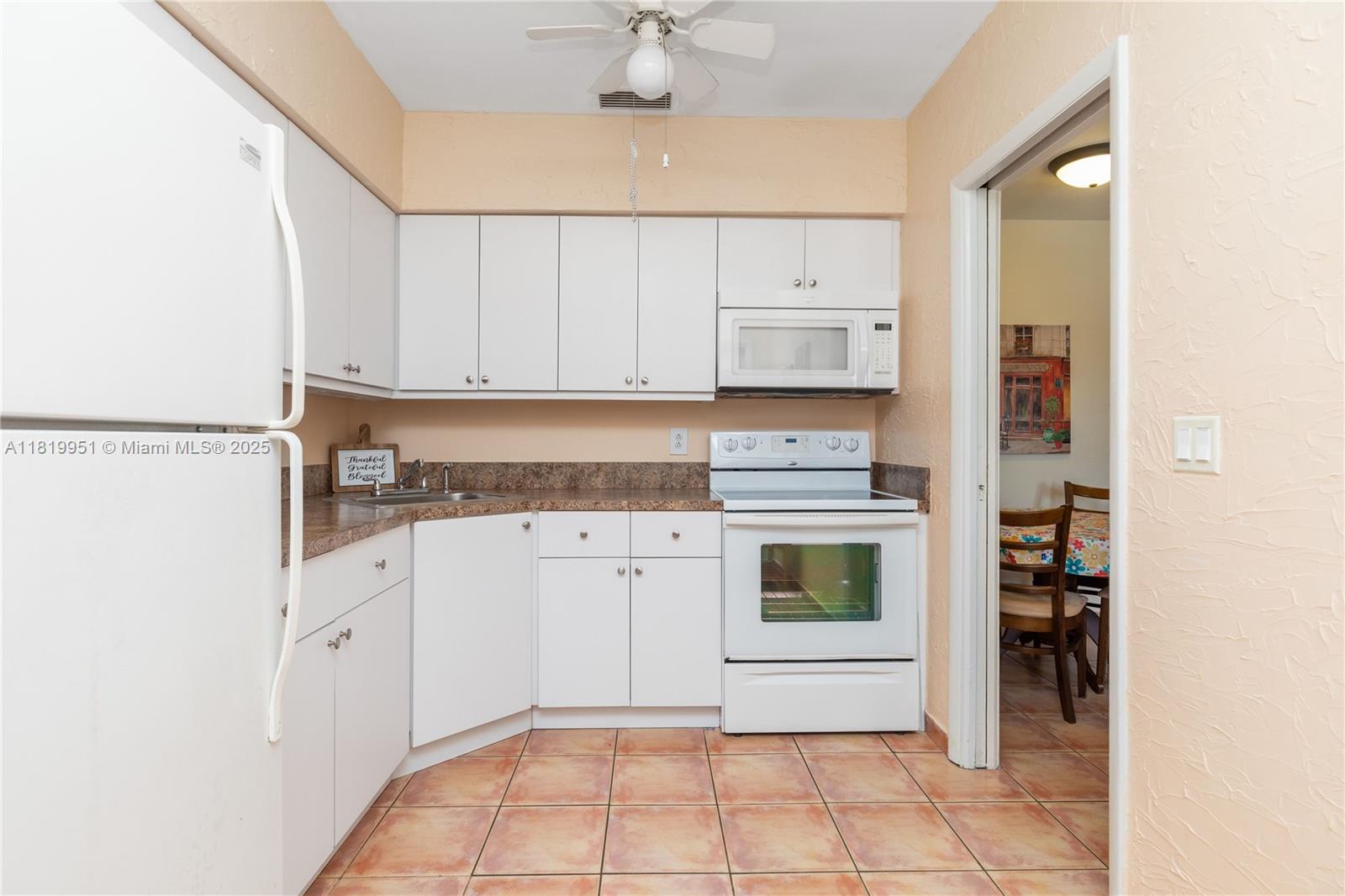 1050 Atlantic Shores Blvd 206