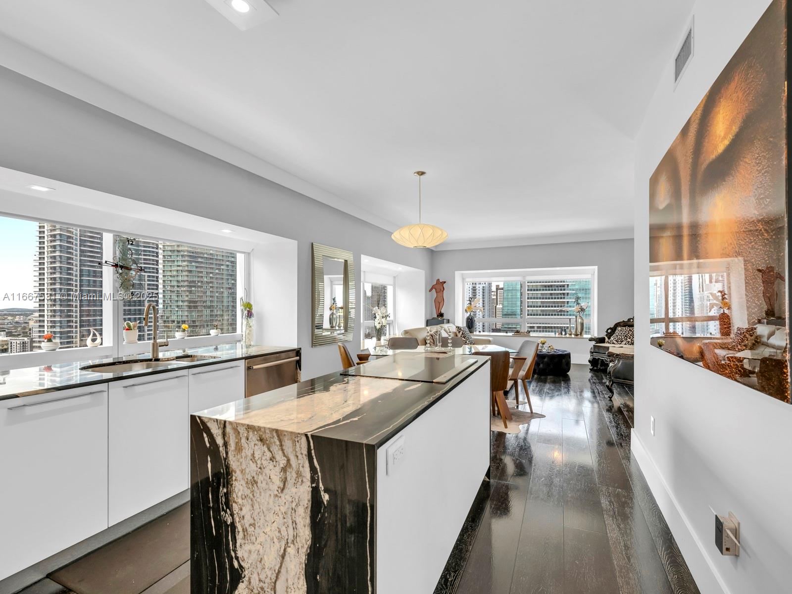 1435 Brickell Ave 3512, Miami, Broward County, Florida - 2 Bedrooms  
3 Bathrooms - 