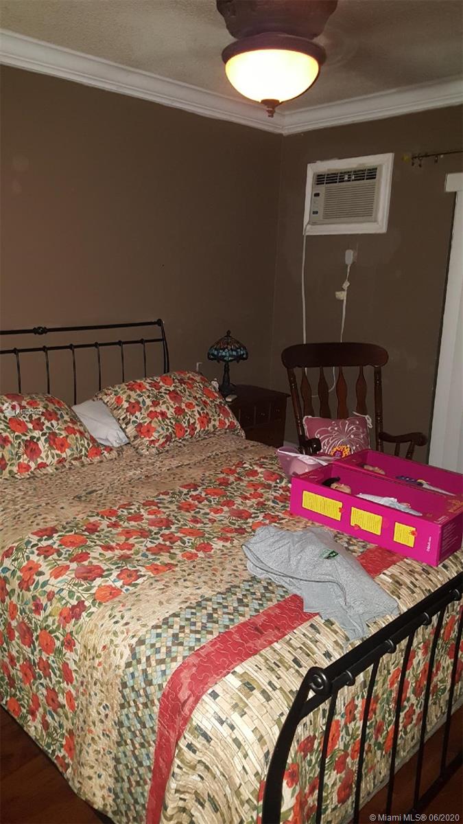 SHADY GROVE - Residential Income