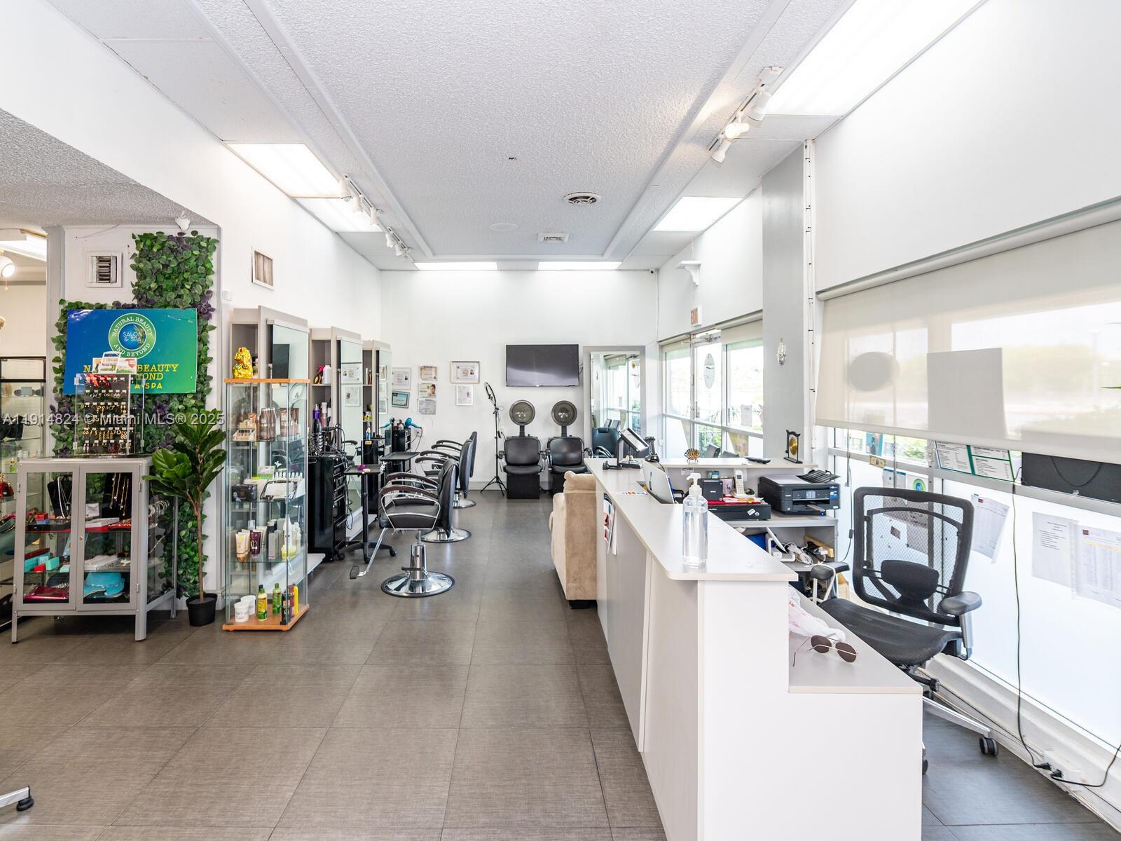 DEL PRADO - Residential Lease