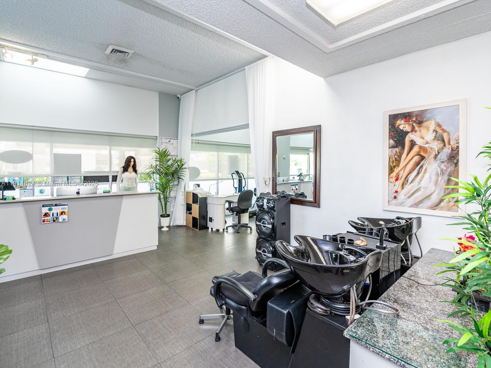 DEL PRADO - Residential Lease