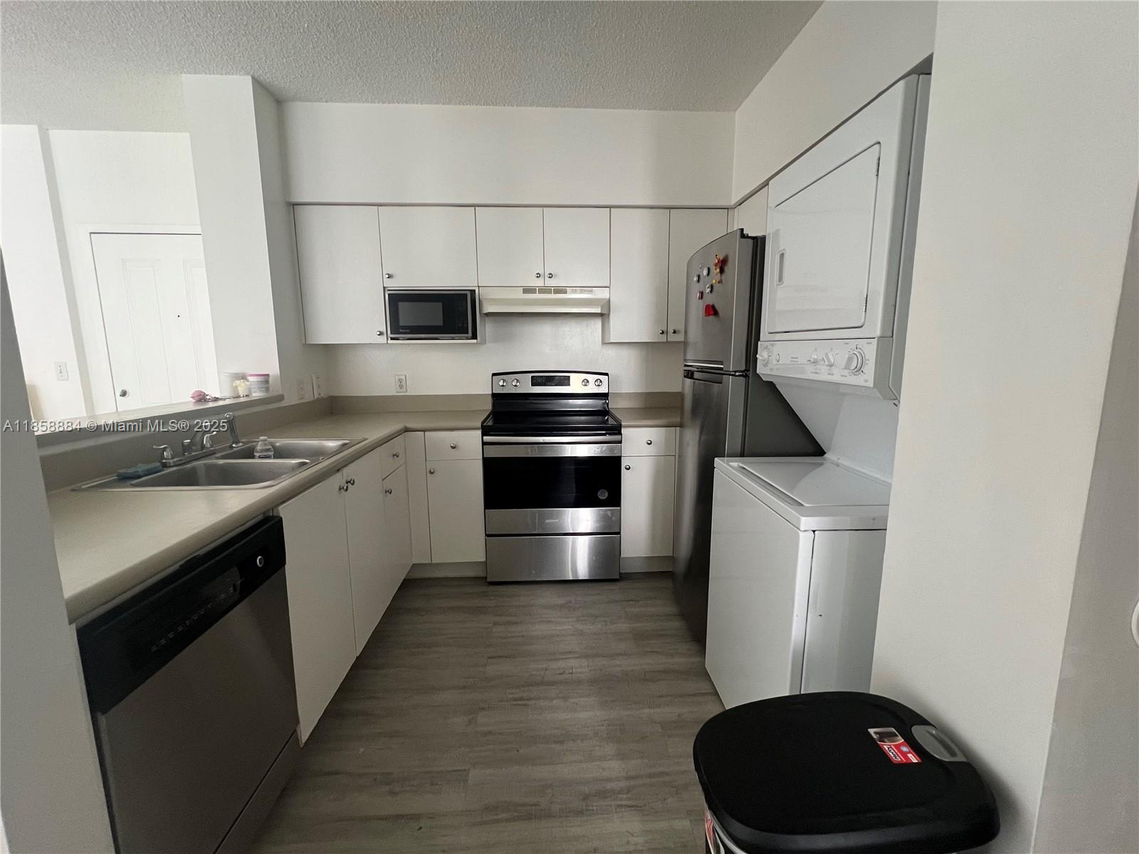 BLUE LAGOON CONDO - Residential Lease