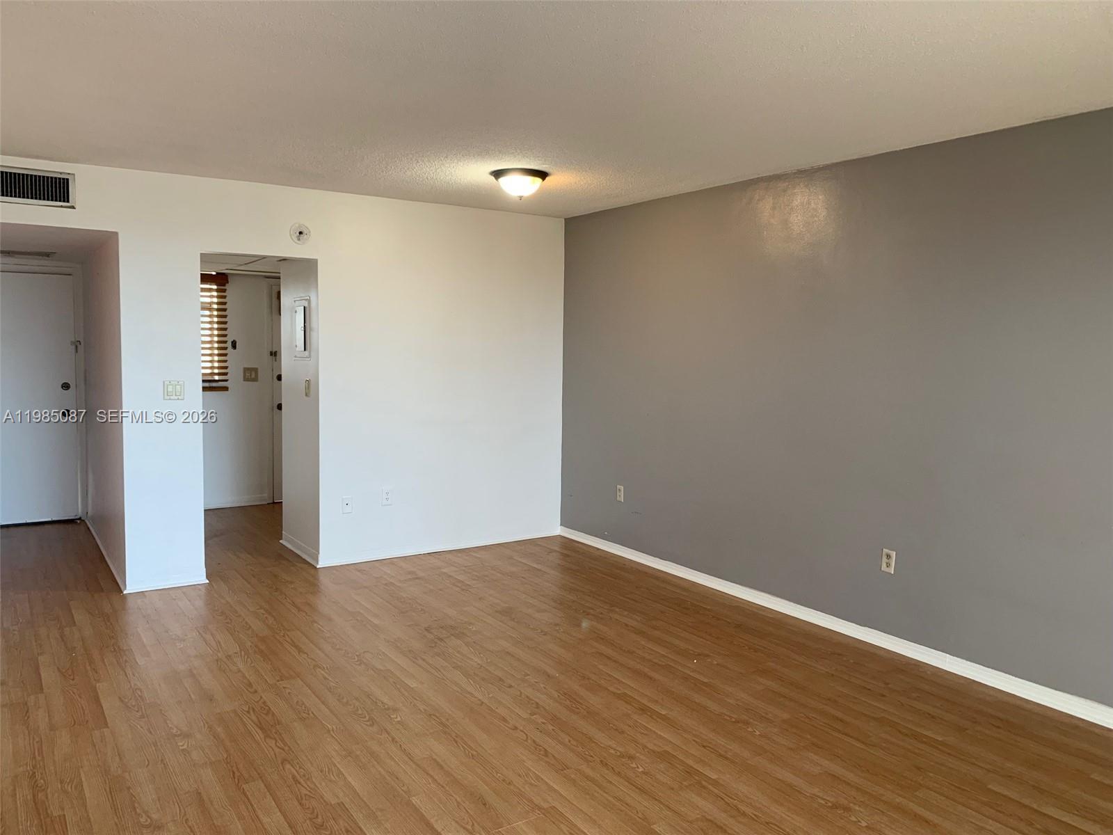 2859 Leonard Dr G510