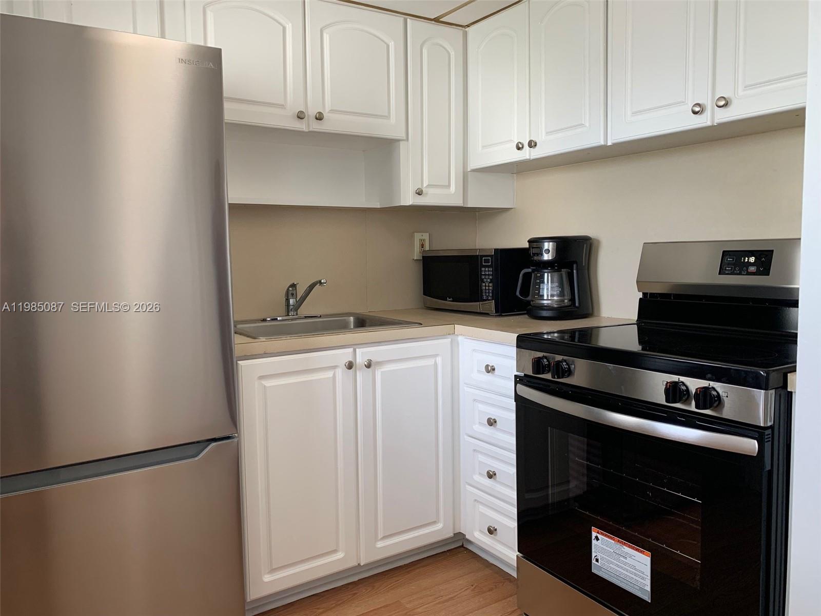 POINT EAST SEC II CONDO - Residential